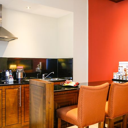 J5 Rimal Hotel Apartments Dubai Eksteriør bilde
