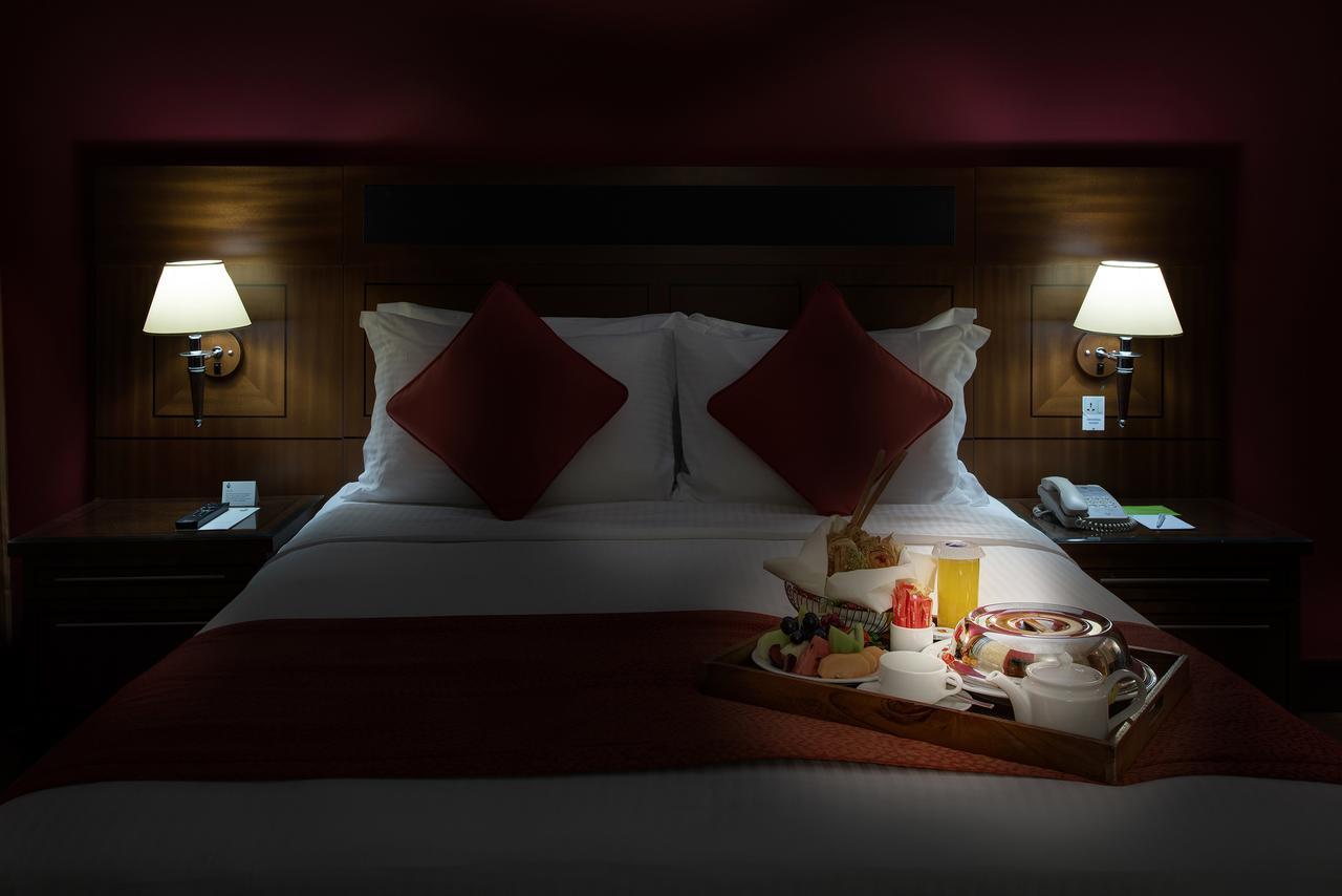 J5 Rimal Hotel Apartments Dubai Eksteriør bilde